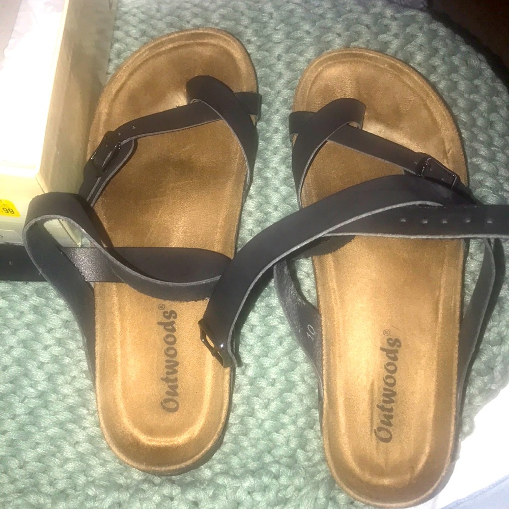 Black sandals